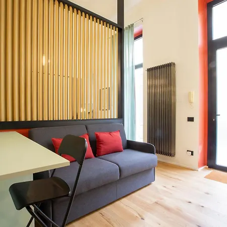 شقة Bilocale Moderno ميلان